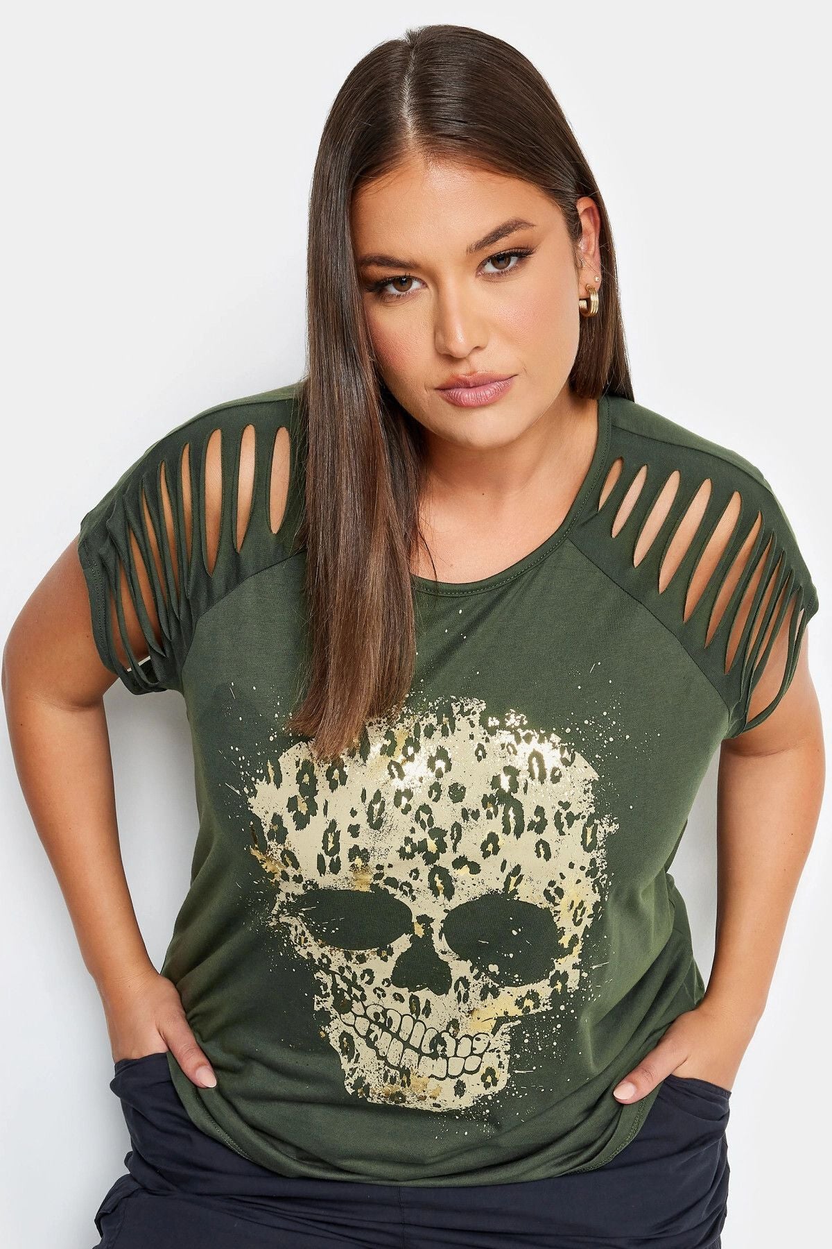 Büyük Beden Kol Detaylı Kuru Kafa Baskılı Bisiklet Yaka T-shirt 321124