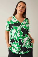 Büyük Beden Açık Omuz Detaylı V Yaka Kısa Kollu Desenli Bluz 615404