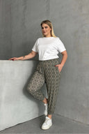 Büyük Beden Beli ve Paçası Lastikli Desenli Cepli Pantolon 303301