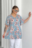 Büyük Beden V Yaka Kısa Kollu Eteği Bollaşan Desenli Bluz 101-44