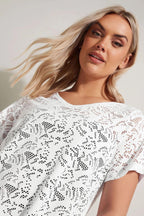Büyük Beden V Yaka Kolsuz Astarsız Dantel T-shirt 304092
