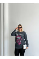 Büyük Beden Bisiklet Yaka Baskılı Pul Detaylı Yıkamalı Sweatshirt 301252