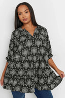 Büyük Beden Yarım Kollu Çentik Yaka Desenli Bluz 321991