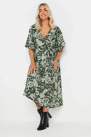 Büyük Beden Kısa Kollu V Yaka Kuşaklı Anvelop Elbise 137988