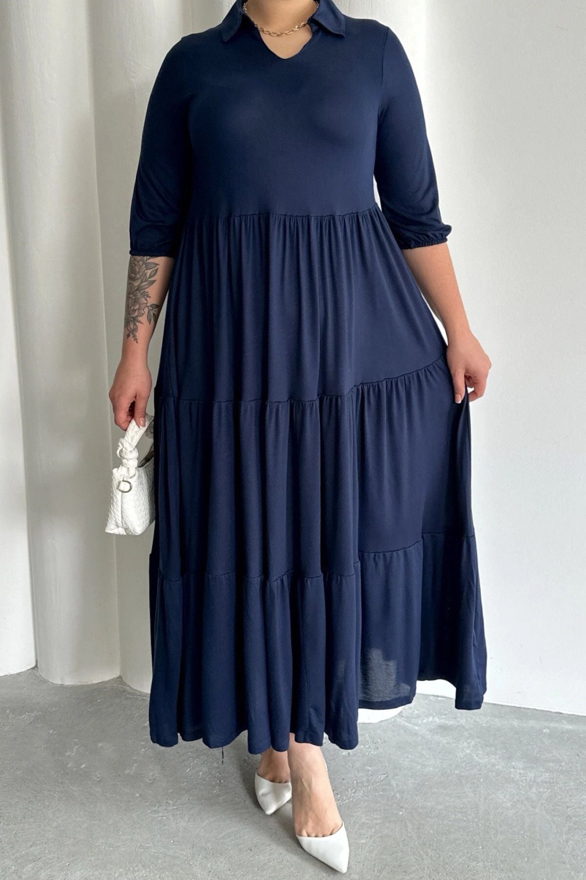 Büyük Beden V Yaka Yarım Kollu Beli Lastikli Uzun Elbise T44