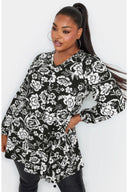 Büyük Beden V Yaka Uzun Kollu Bilekleri Lastikli Eteği Fırfırlı Likralı Bluz 321229