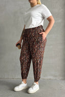 Büyük Beden Beli ve Paçası Lastikli Desenli Cepli Pantolon 74-77