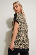 Büyük Beden Leopar Desenli Kuş Gözü Detaylı T-shirt 304086