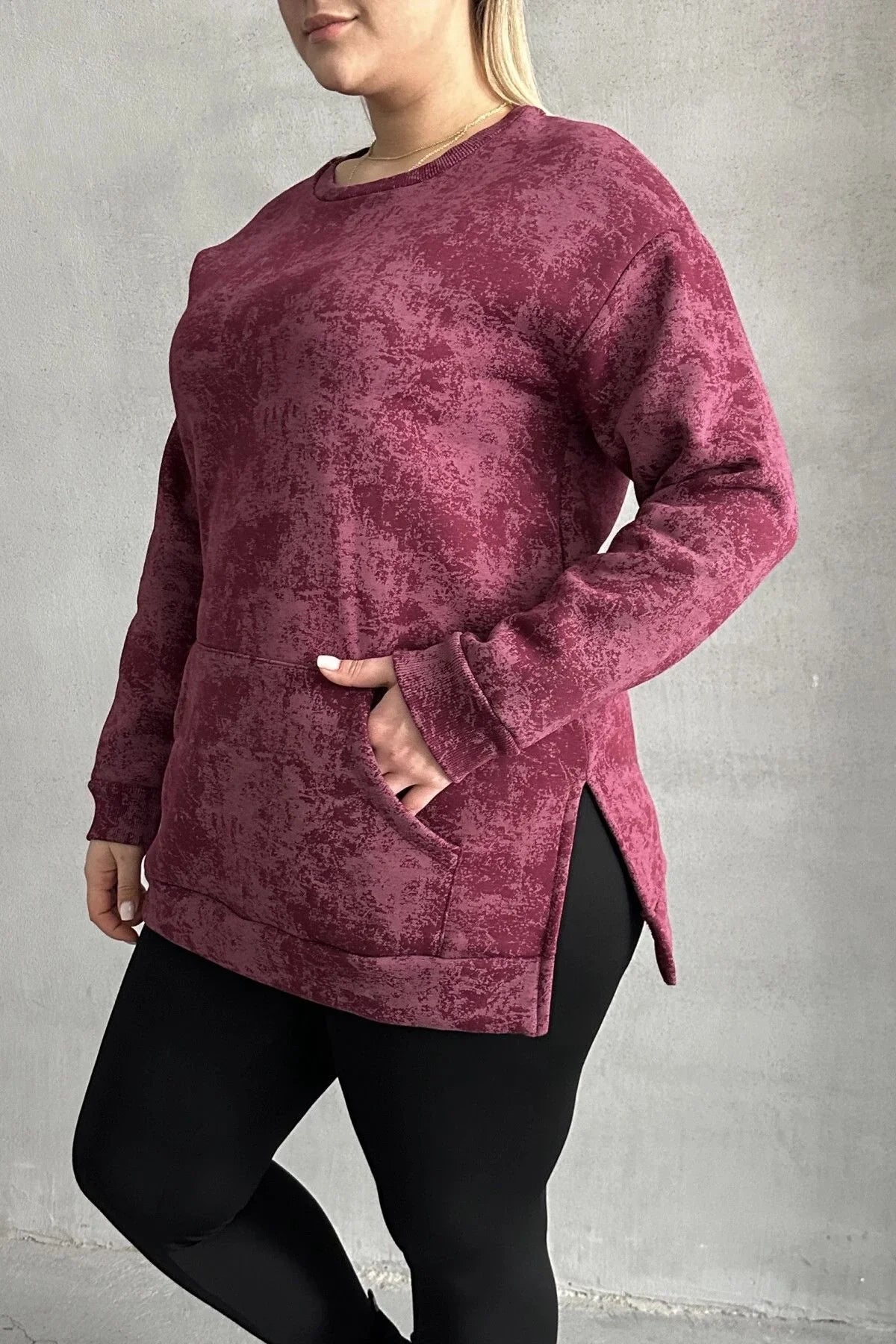 Büyük Beden Uzun Kollu Bisiklet Yaka Önü Cepli Desenli Sweatshirt 106-78