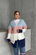 Büyük Beden Uzun Kollu Önü Kapamasız Renk Bloklu Triko Hırka 302147