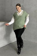 Büyük Beden V Yaka Kısa Kollu Triko Süveter 302136