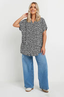 Büyük Beden Bol Kalıp Desenli Gömlek 303963