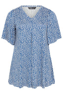 Büyük Beden V Yaka Kısa Kollu Eteği Bollaşan Desenli Bluz 303624