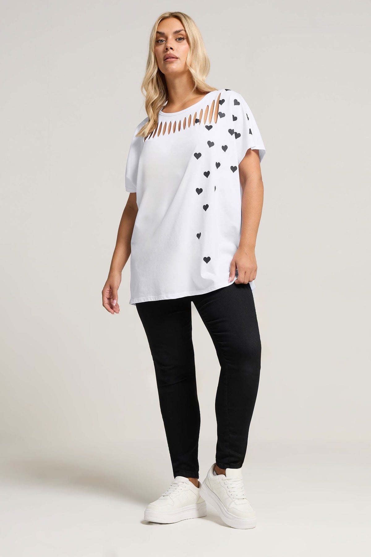 Büyük Beden Kısa Kollu Bisiklet Yaka Baskılı T-shirt 304345