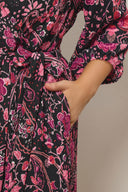 Büyük Beden Beli Lastikli V Yaka Desenli Uzun Anvelop Elbise 616311