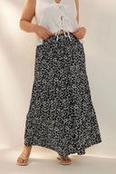 Büyük Beden Uzun Kesim Cepsiz Beli Lastikli Desenli Etek 160320