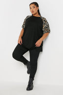 Büyük Beden Kısa Kollu Bisiklet Yaka Leopar Desenli T-shirt 303736