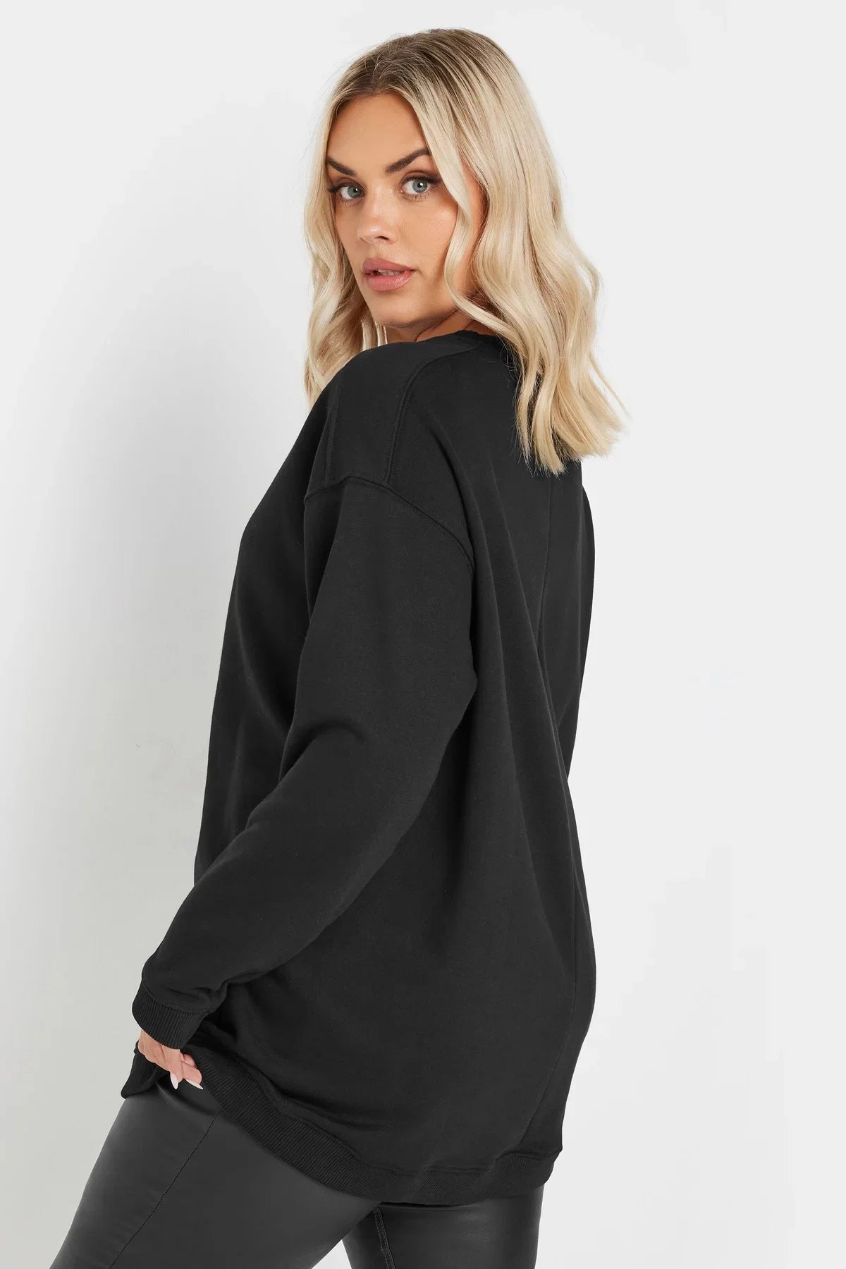 Büyük Beden Bisiklet Yaka Uzun Kollu Basic Sweatshirt 303747