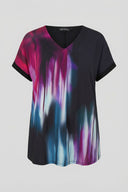 Büyük Beden Siyah Pembe Soyut Desenli V Yaka Bluz 616438