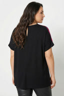 Büyük Beden Siyah Pembe Soyut Desenli V Yaka Bluz 616438