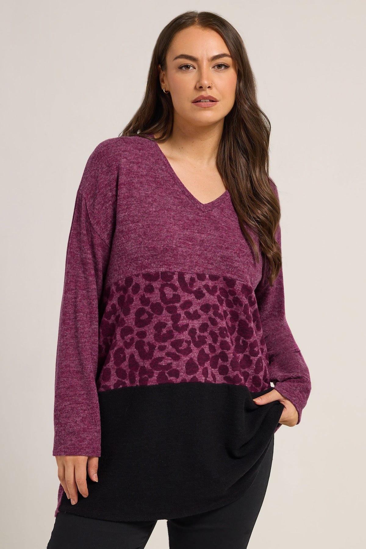 Büyük Beden V Yaka Uzun Kollu Peluş Sweatshirt 285053