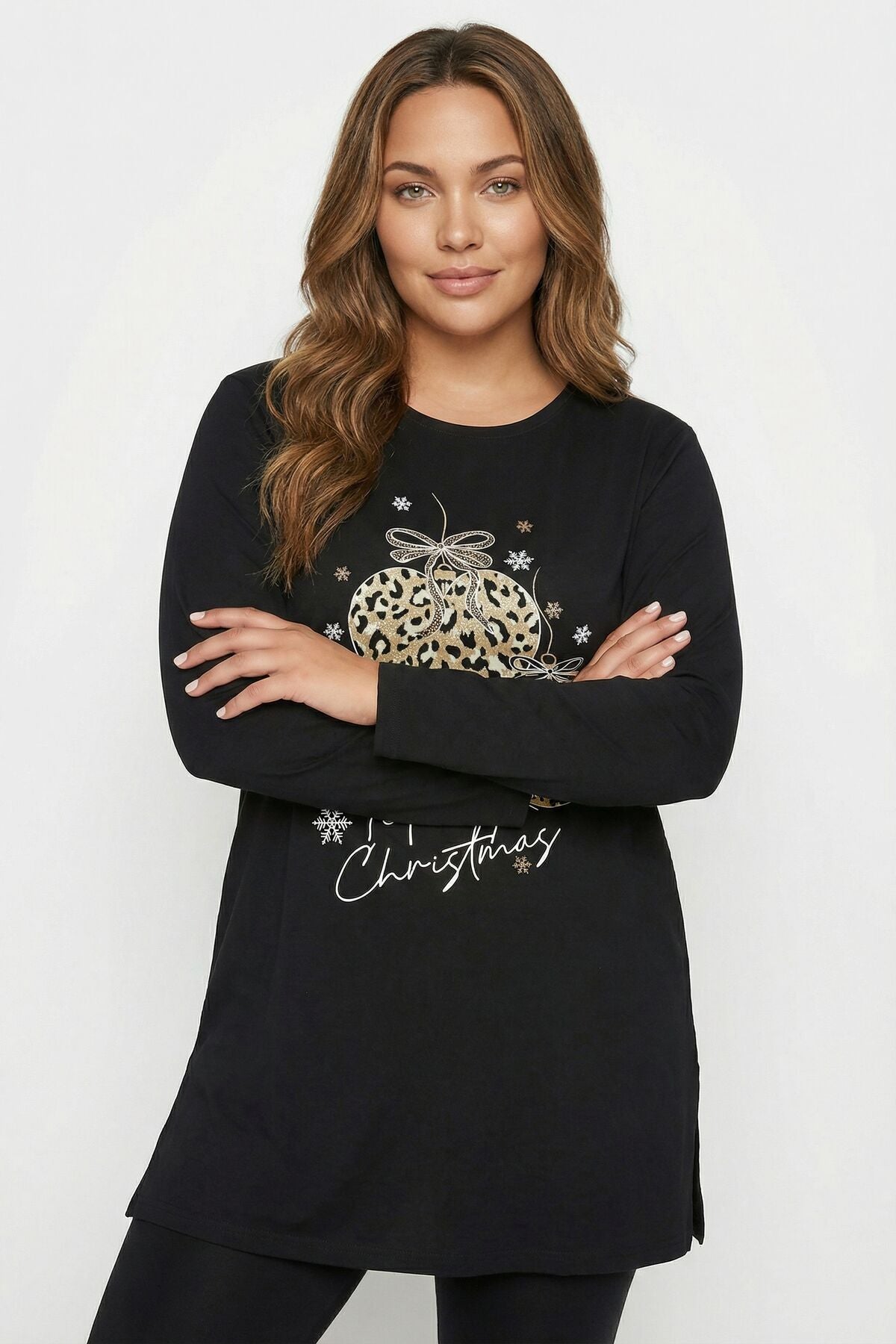 Büyük Beden Yanı Yırtmaçlı Siyah T-Shirt 322982