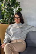 Boncuk İşlemeli Yarım Balıkçı Yaka Triko Kazak E-184