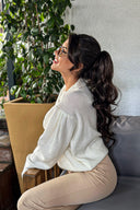 Boncuk İşlemeli Yarım Balıkçı Yaka Triko Kazak E-184