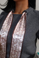 Fularlı Bisiklet Yaka Kısa Kollu Triko T-shirt E-311