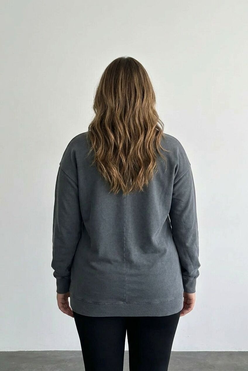 Gri baskılı büyük beden kadın sweatshirt arka görünüm