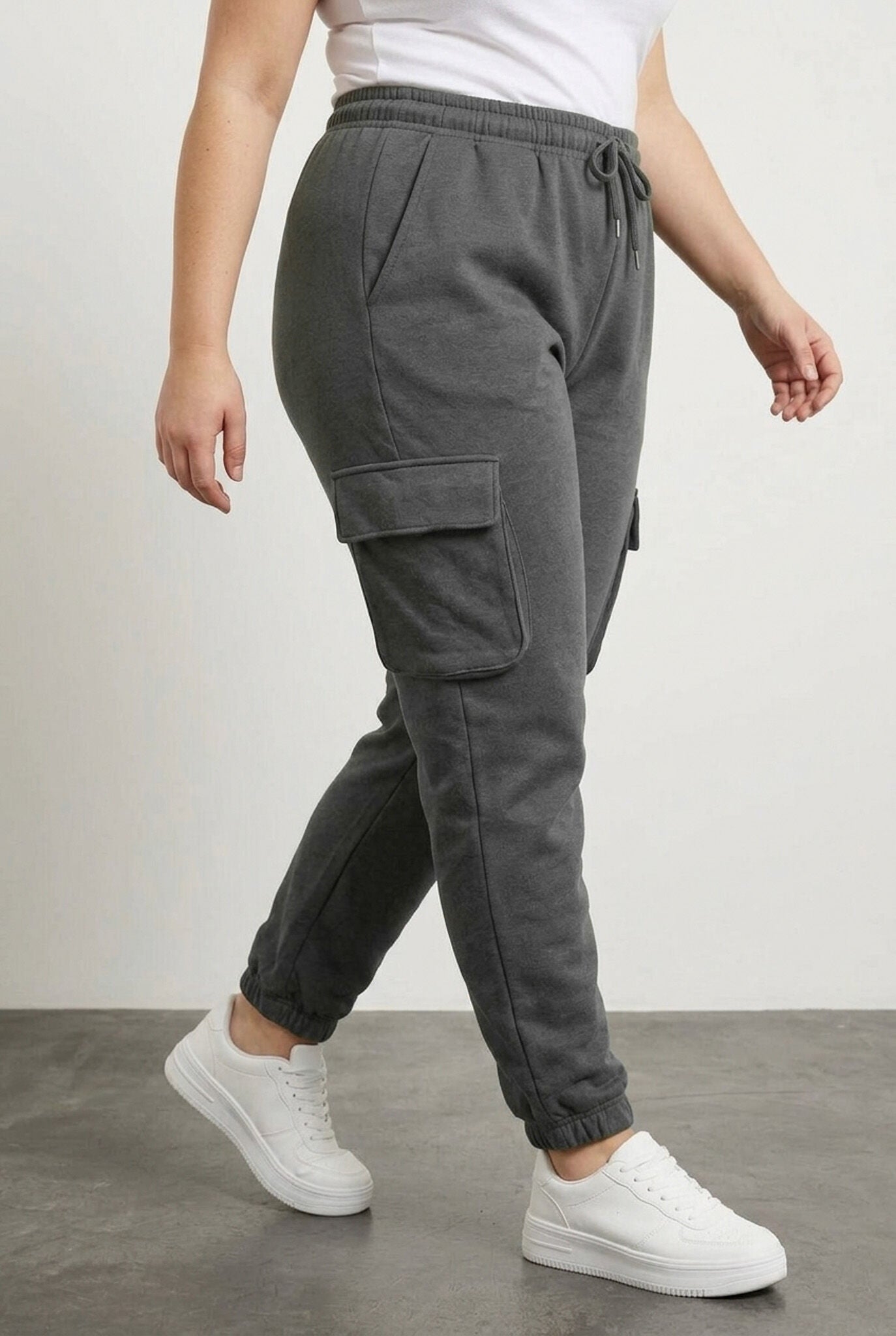 Gri cepli büyük beden kadın kargo jogger pantolon