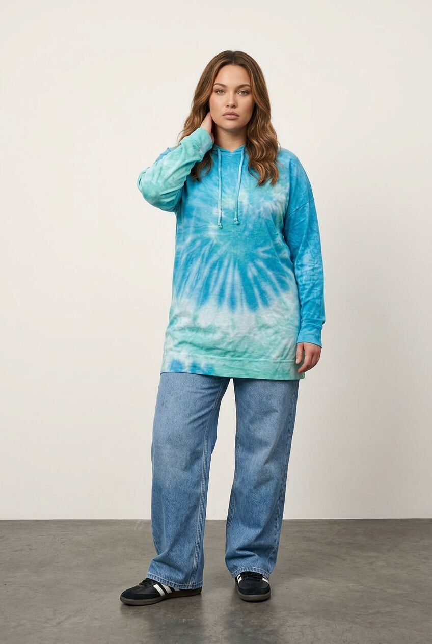 Mavi batik desenli büyük beden kadın kapüşonlu sweatshirt ön çekim
