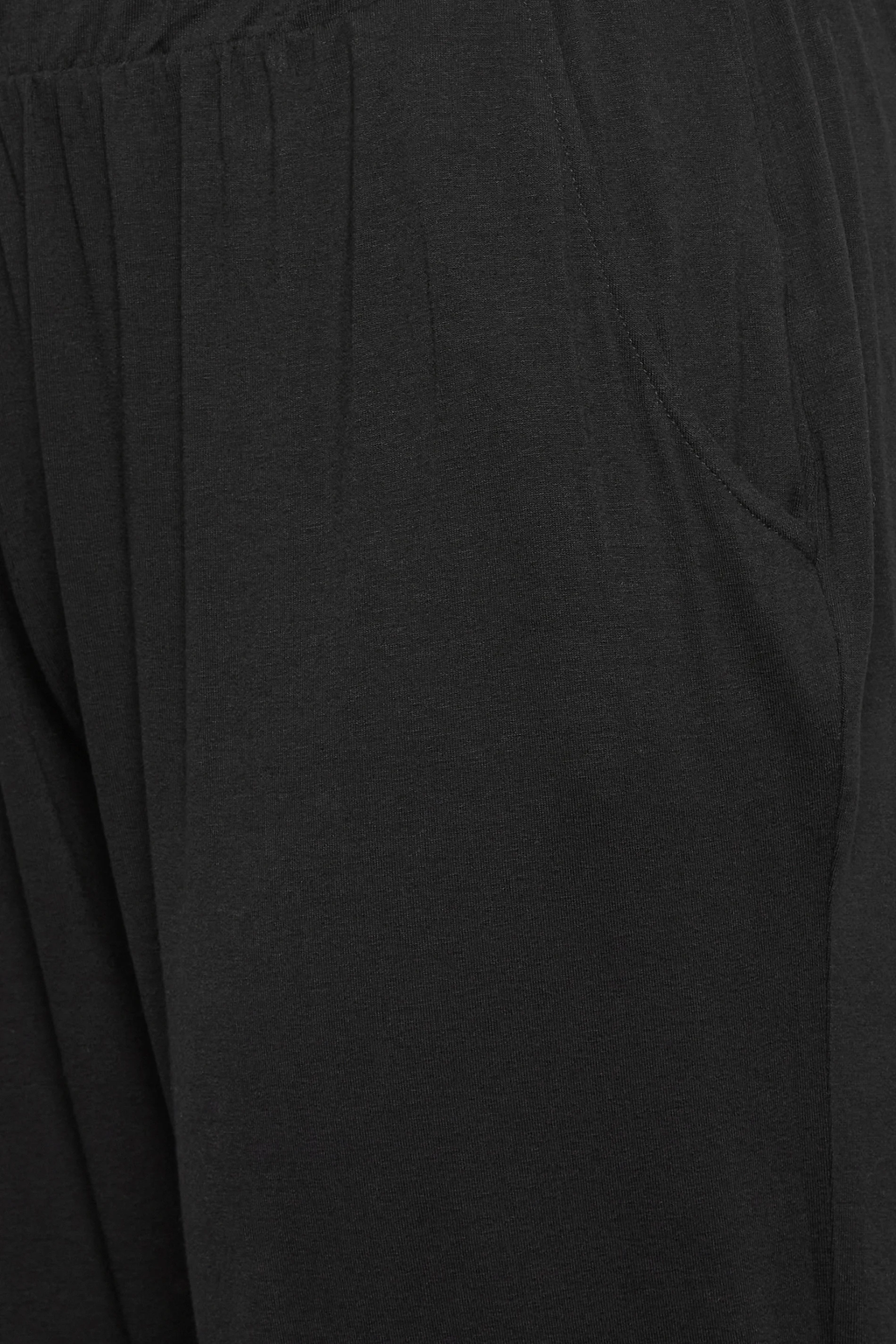 Büyük Beden Paçası ve Beli Lastikli Cepli İnce Pantolon 143299