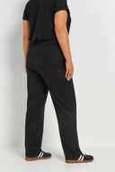 Büyük Beden Boru Paça Beli Büzgülü Cepli Yazı Baskılı Eşofman Altı 303902