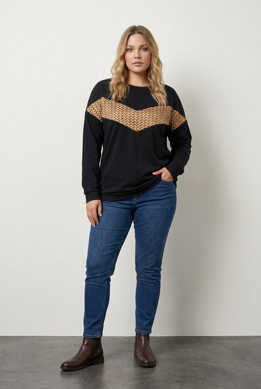 Siyah desenli büyük beden kadın sweatshirt ön çekim