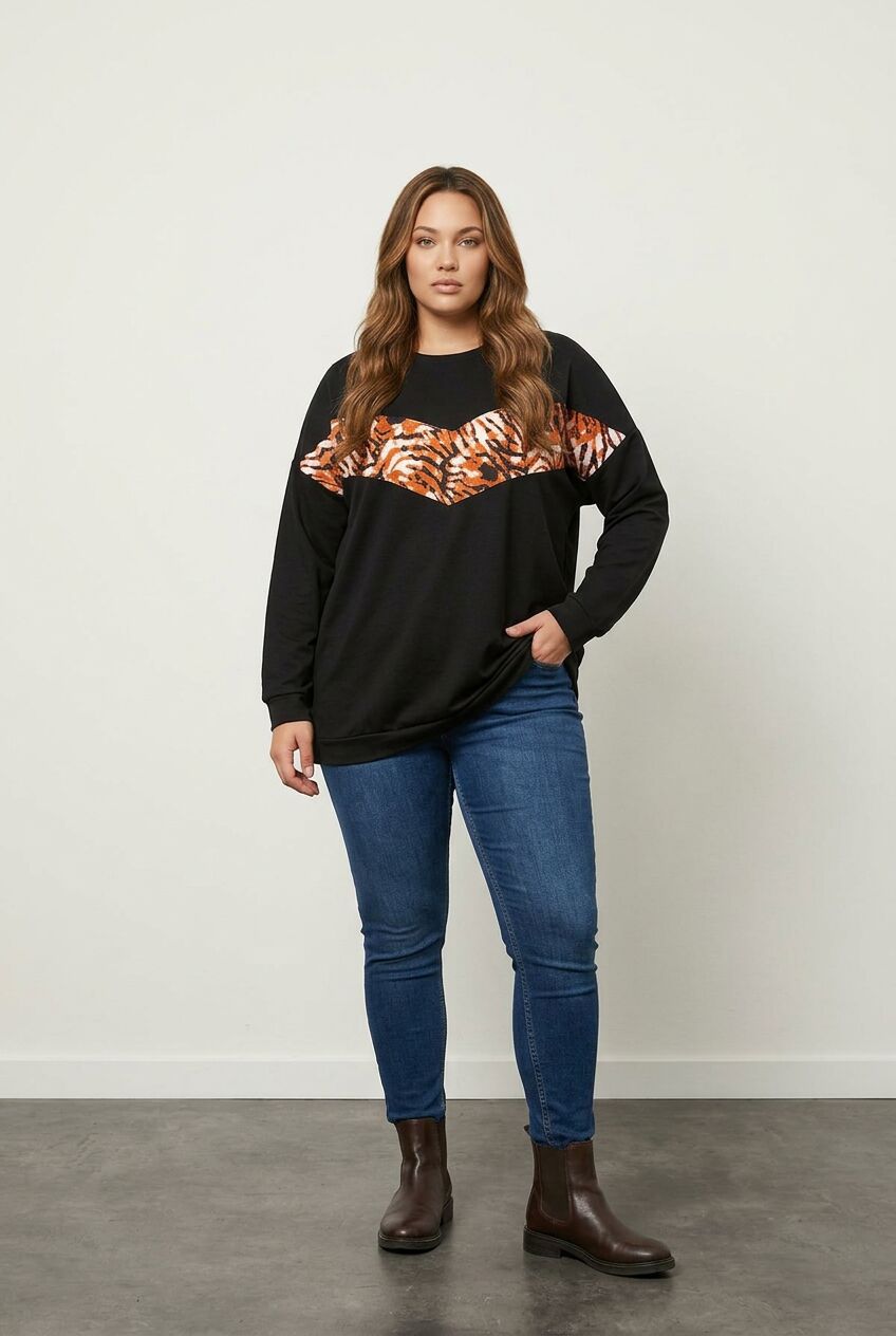 Siyah leopar desenli büyük beden kadın sweatshirt ön görünüm