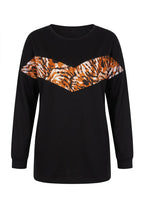Siyah leopar desenli büyük beden kadın sweatshirt ön