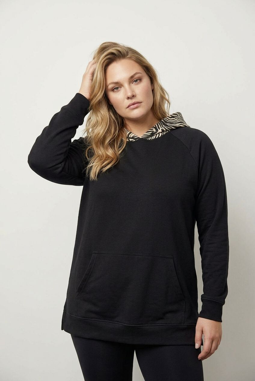 Siyah zebra desenli büyük beden kadın sweatshirt ön çekim