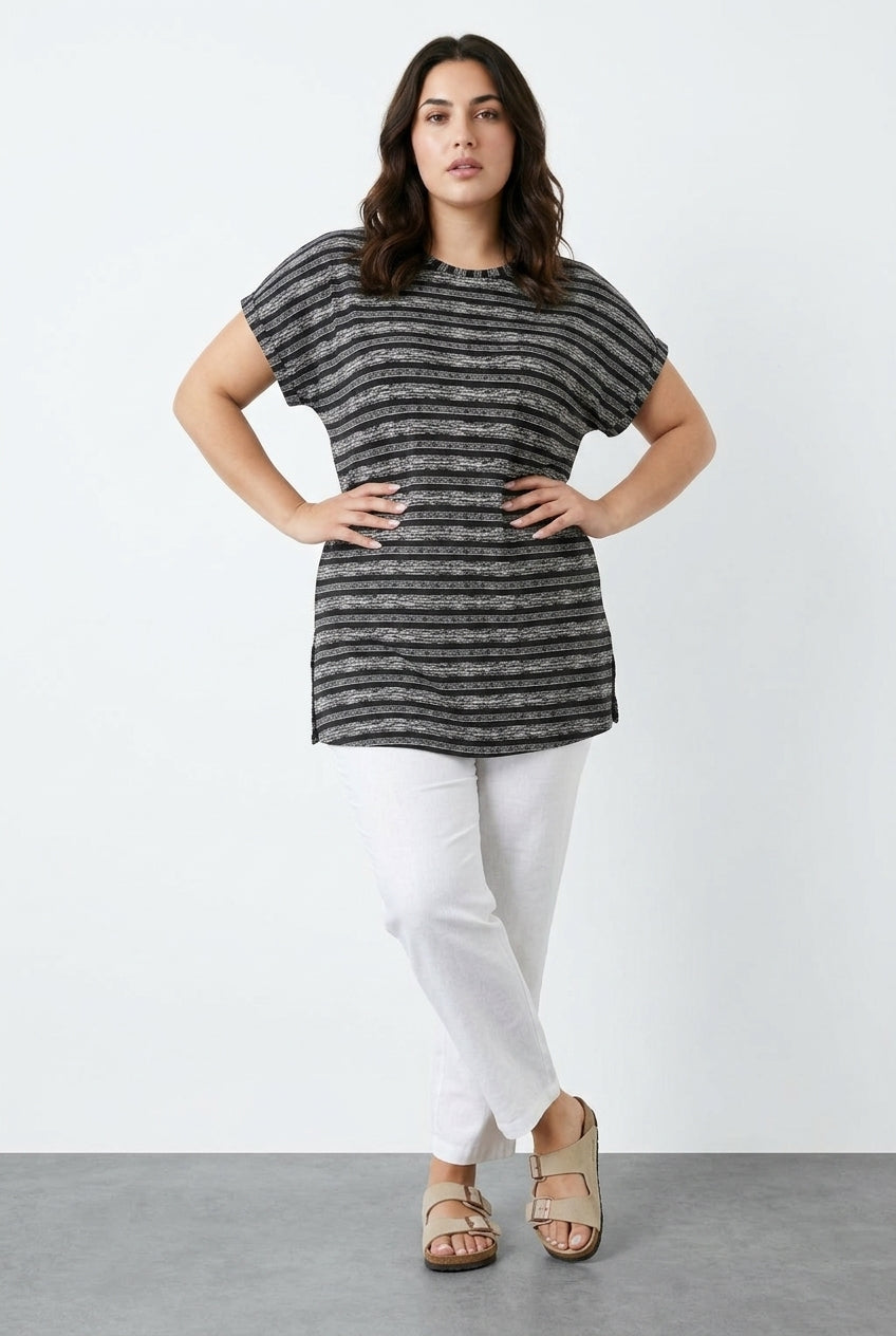 Çizgili Yırtmaçlı T-shirt