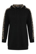 Leopar Desenli Kapüşonlu Sweatshirt