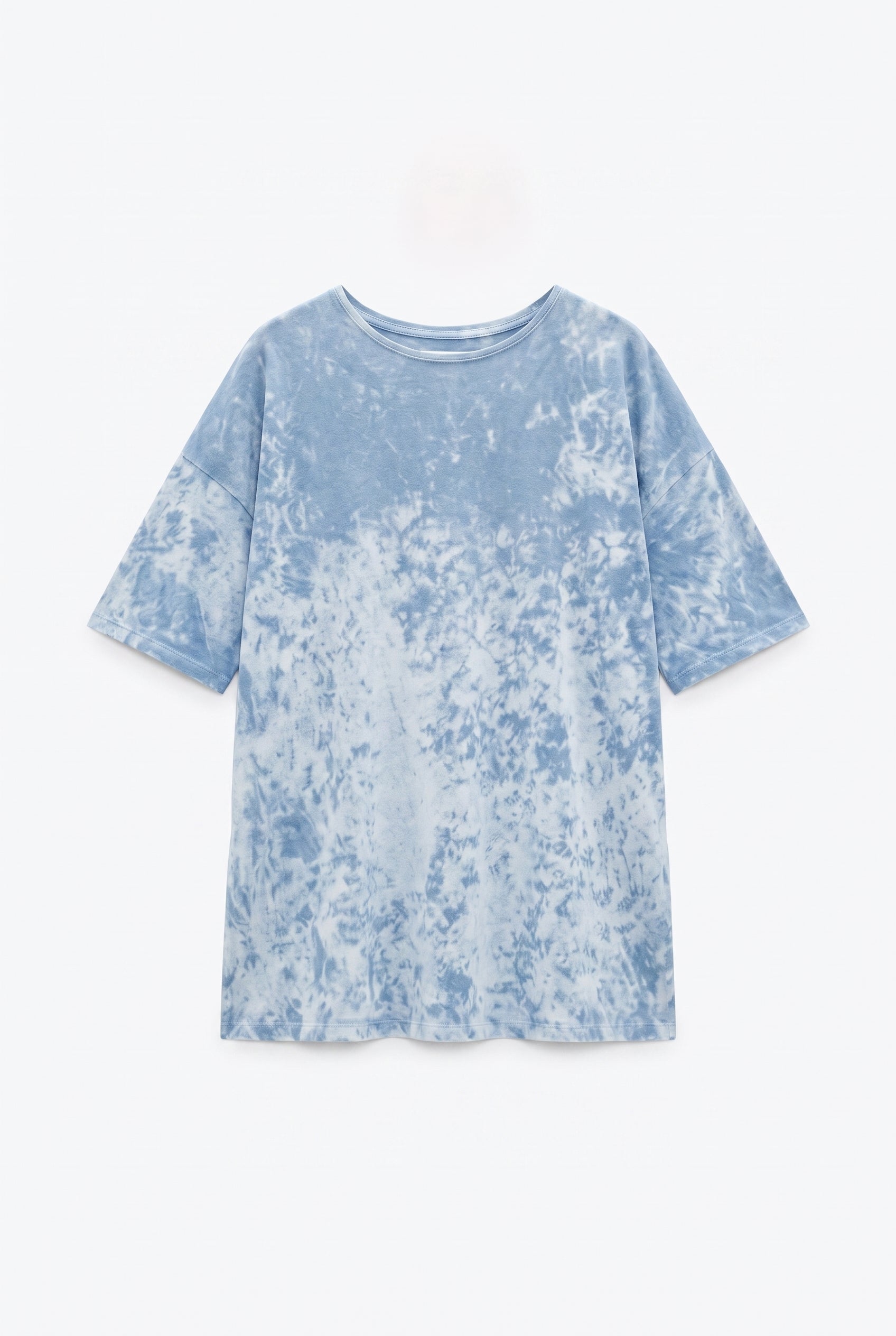 Parlak Yumoş Kumaşlı Yırtmaçlı Uzun T-shirt