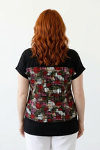 V Yaka Renk Bloklu T-shirt