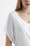 V Yaka Kolları Düğme Detaylı Kısa Kollu Basic T-shirt 1061